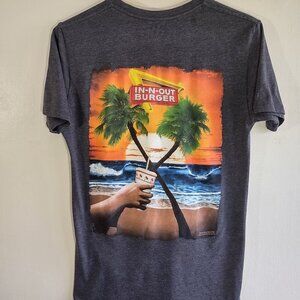 In-N-Out Burger California T-Shirt '2015 Simple Things  Men's Small-Unisex